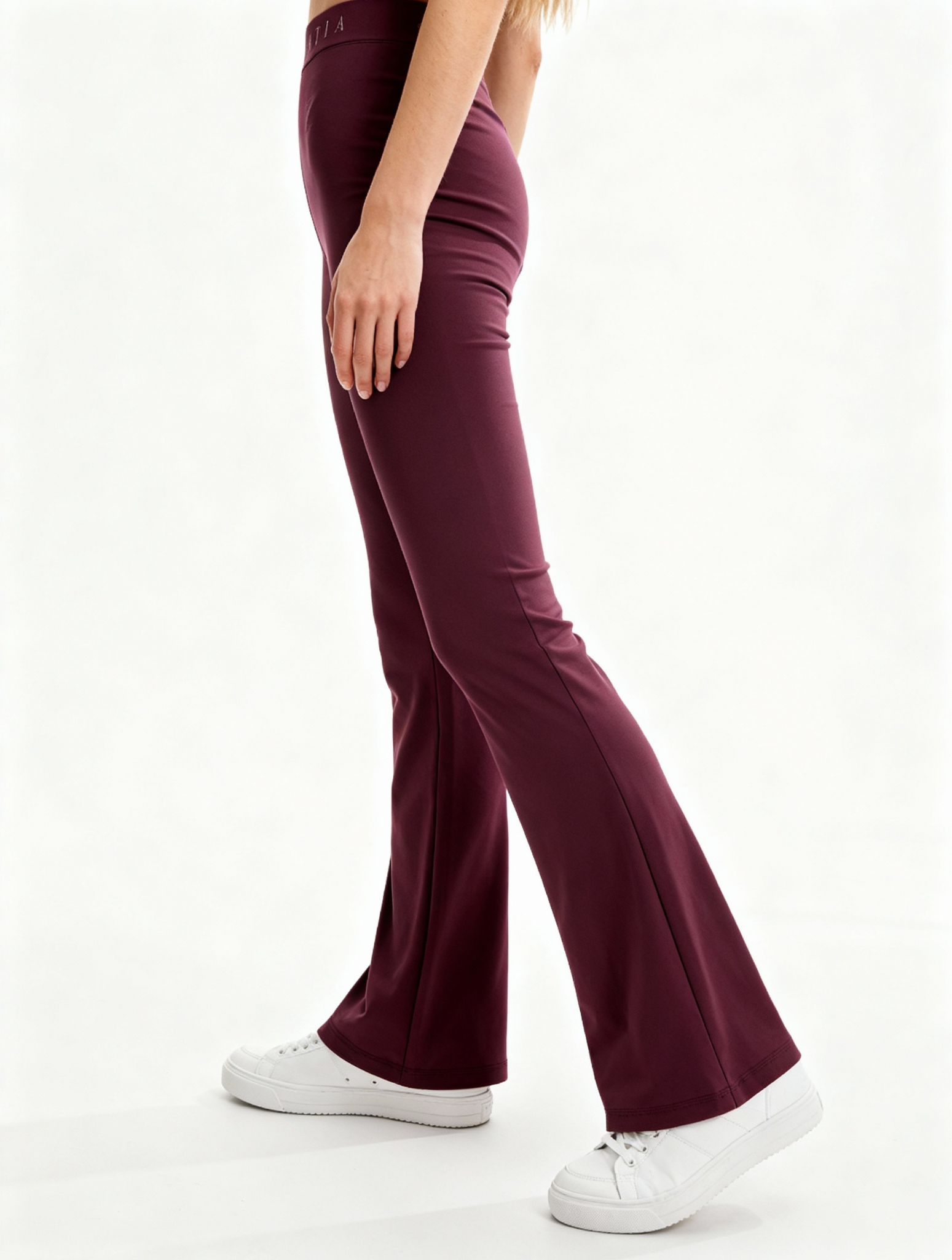 Calma Flare Pant II