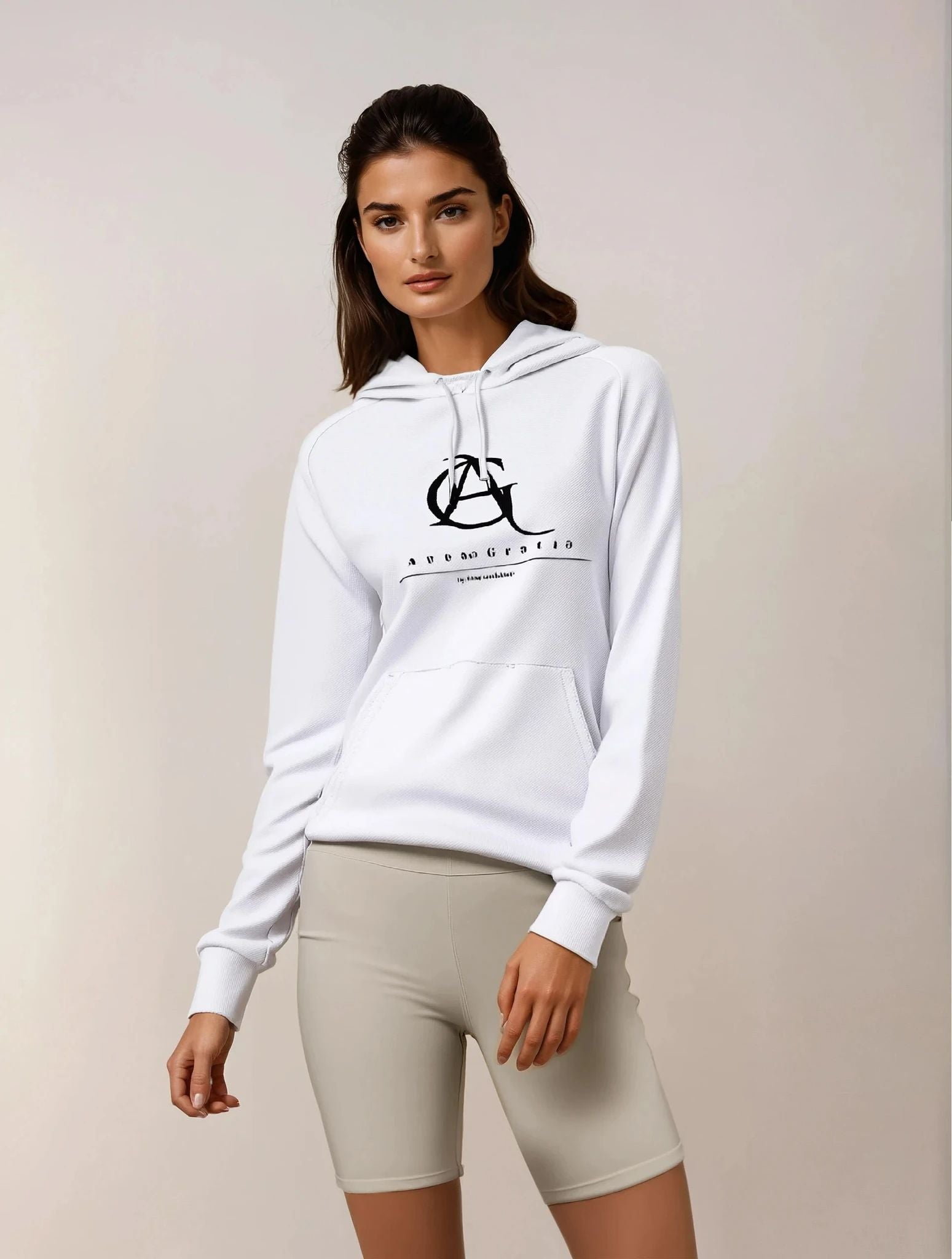 Élan Scuba Raglan Hoodie
