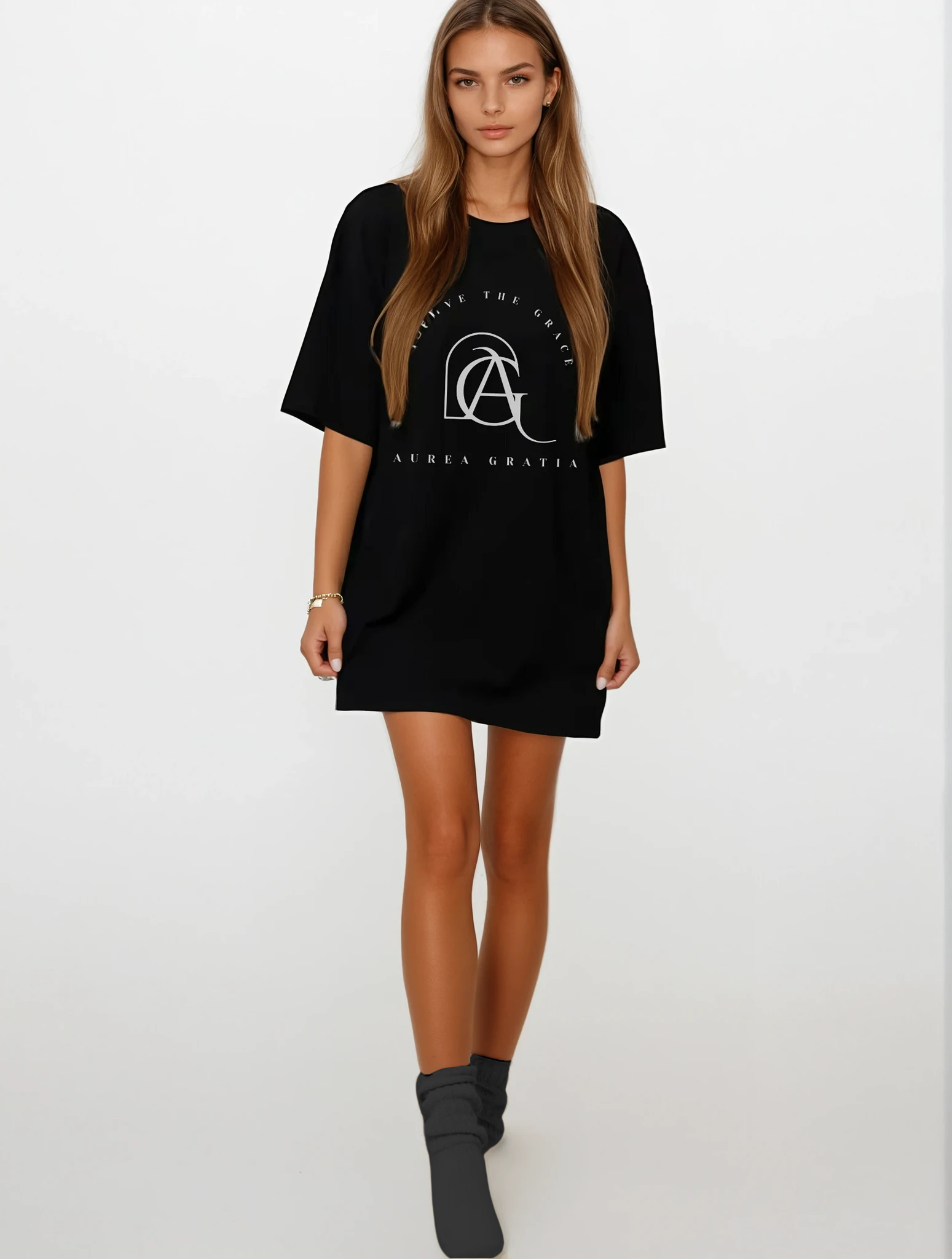 Gratia Tee