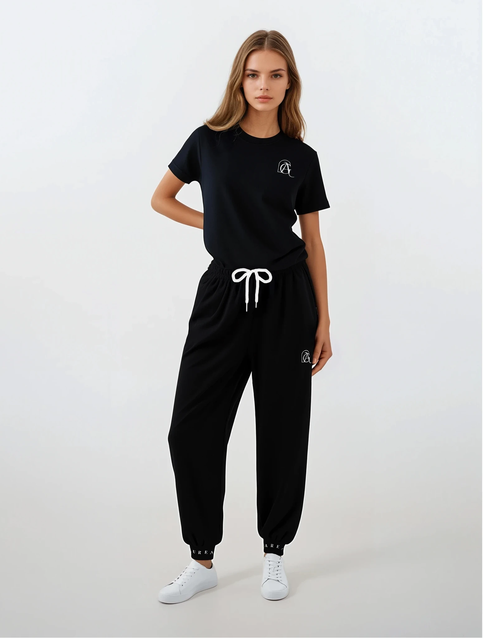 Caeli Tee