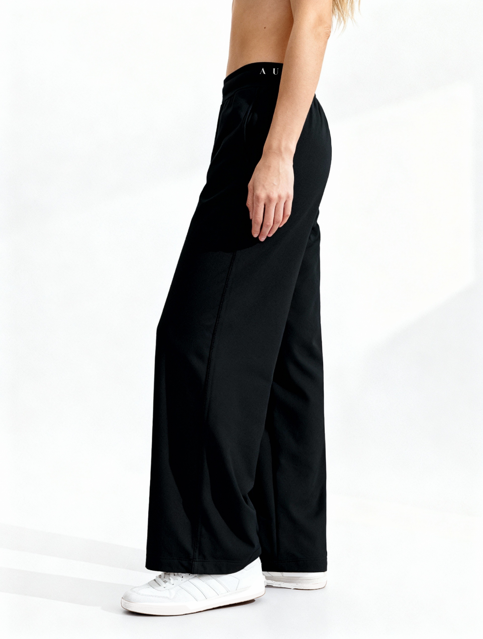 Levitas Wide Leg Pant