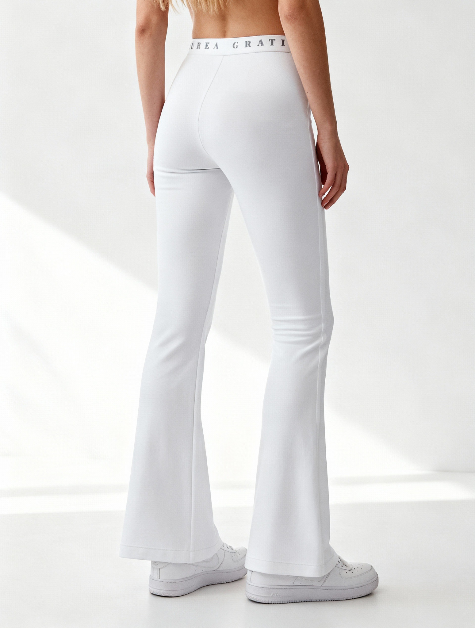 Calma Flare Pant II