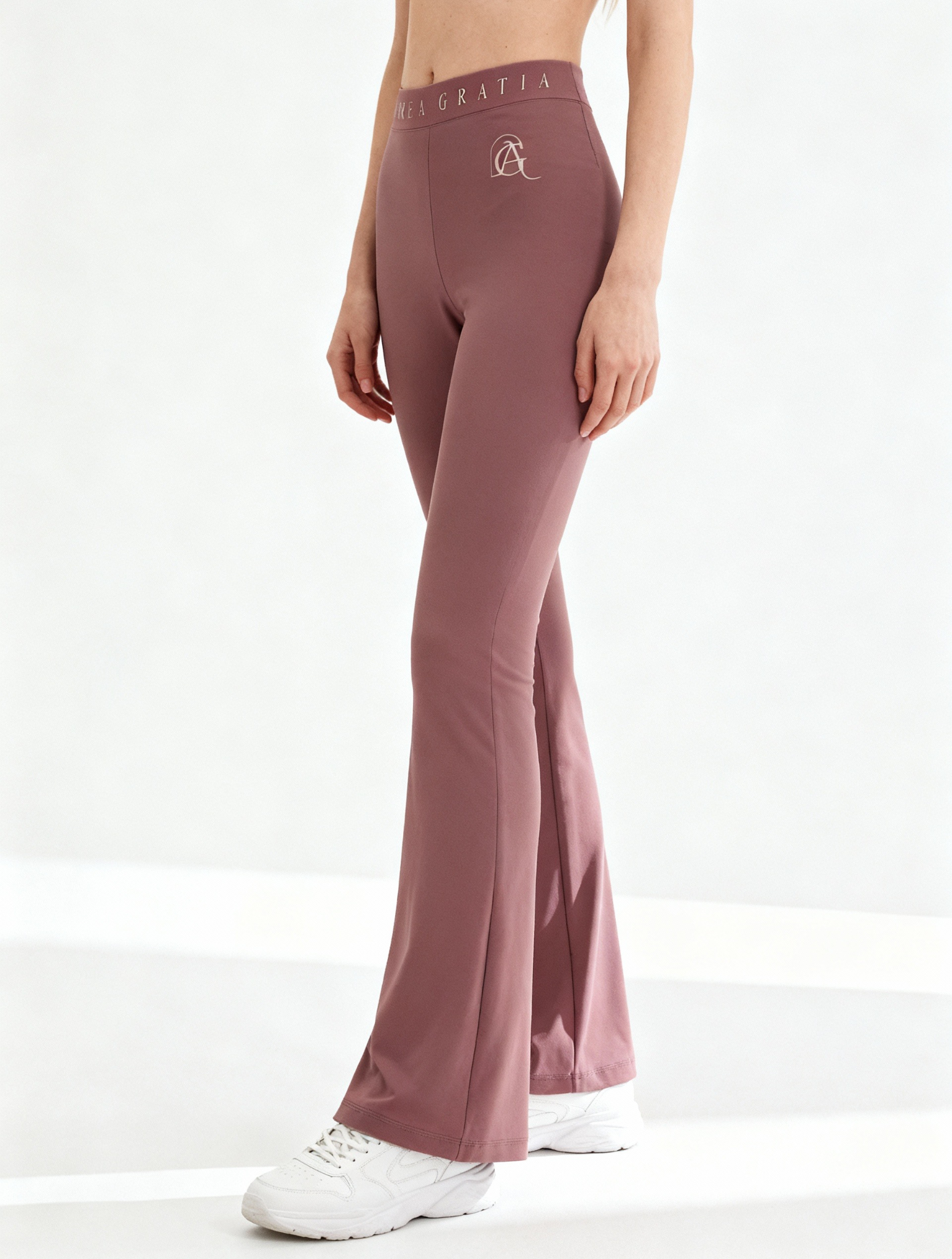 Calma Flare Pant II