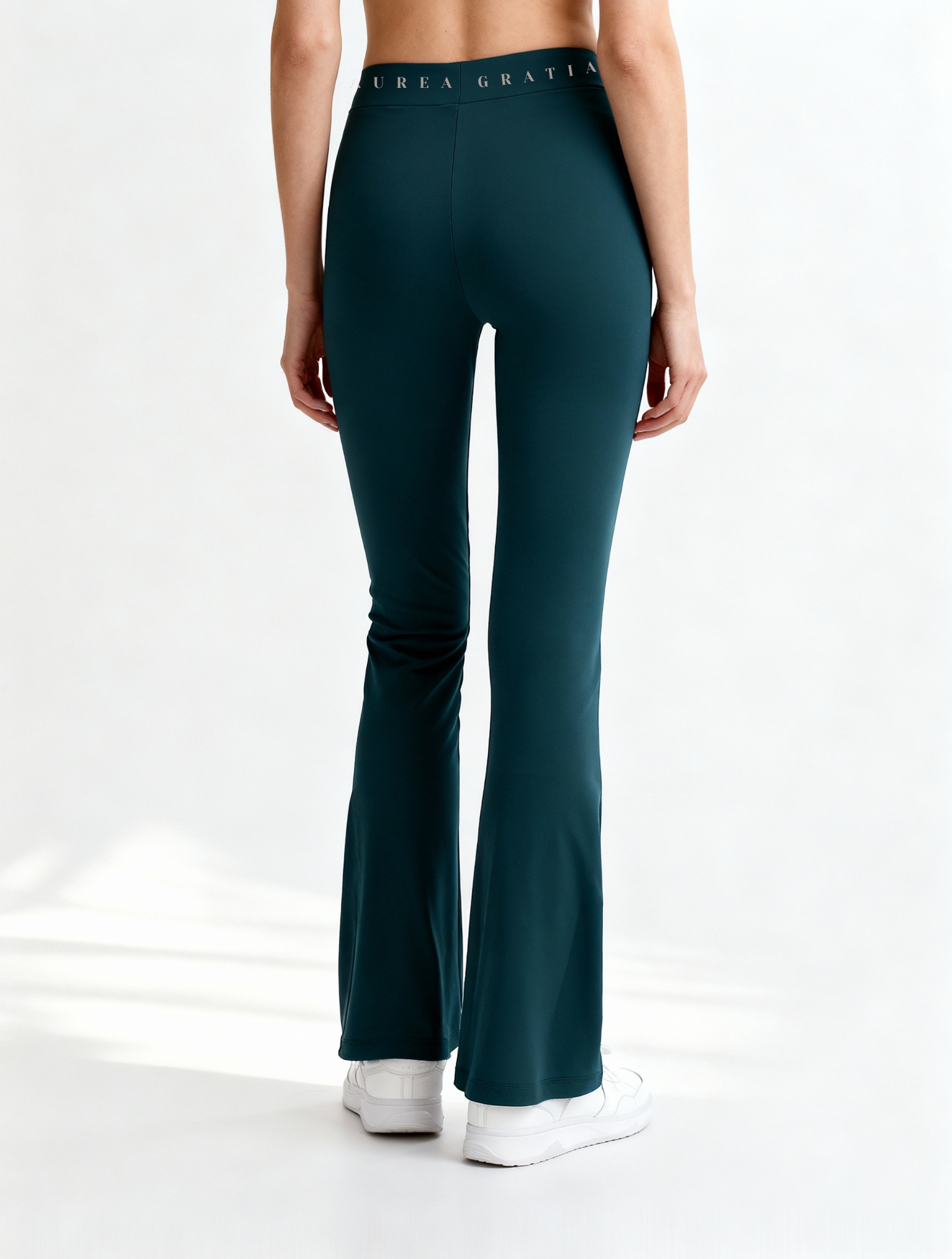 Calma Flare Pant II