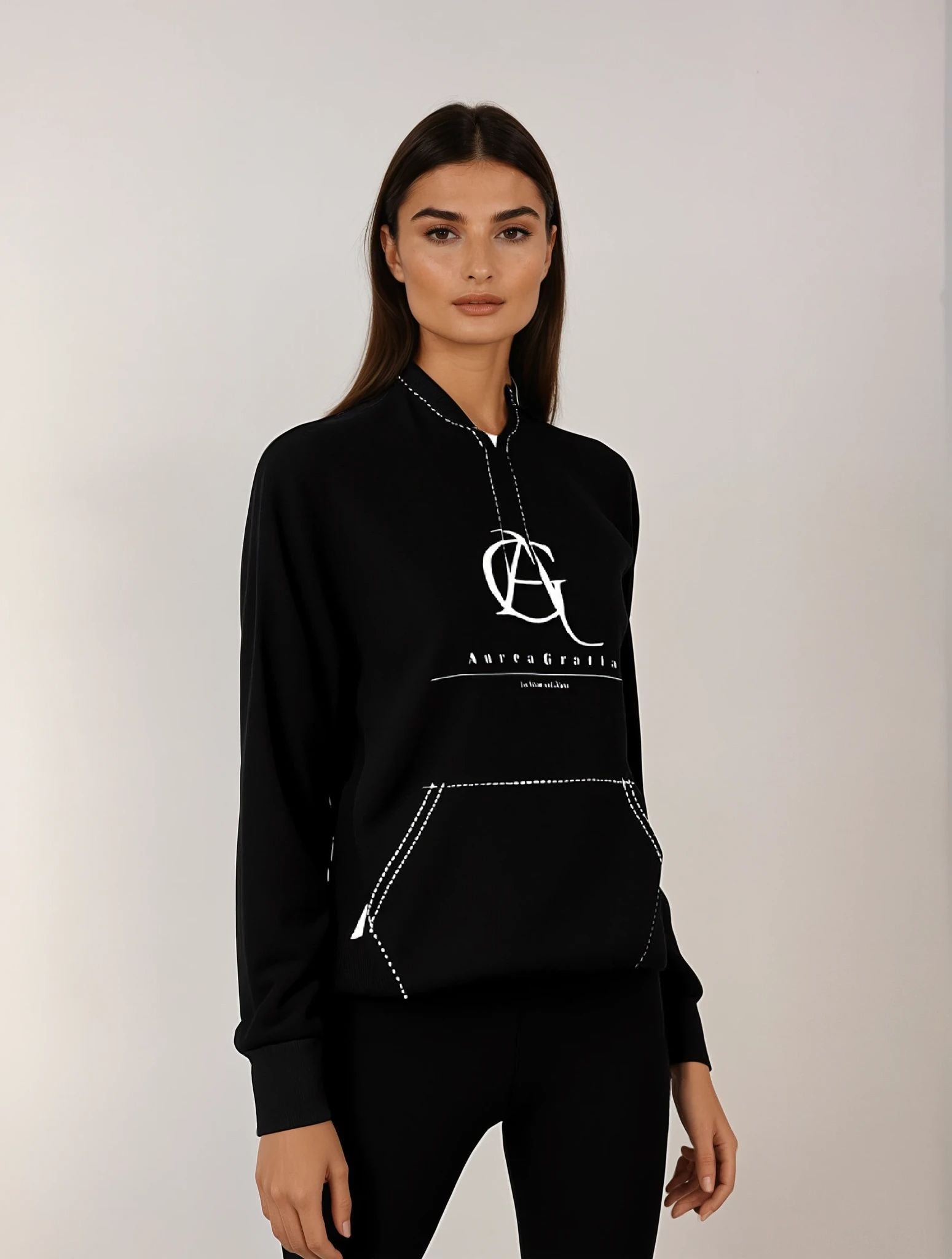 Élan Scuba Raglan Hoodie