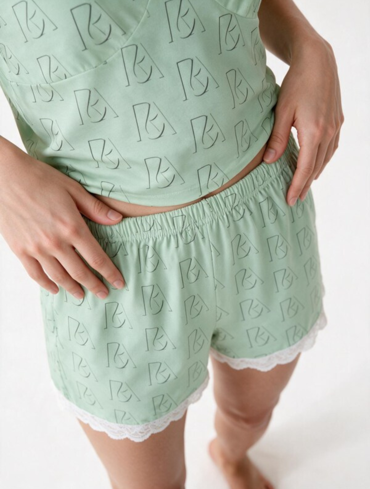Light Rest Cami Set
